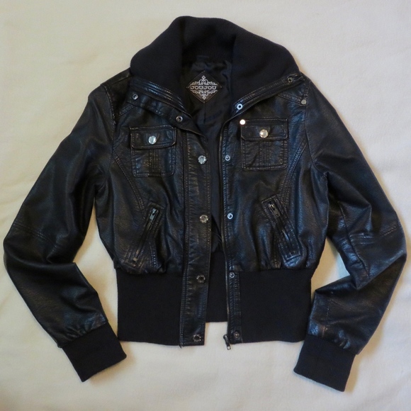 Faux Black Leather Jacket w/ Zippers/Pockets - Picture 6 of 8